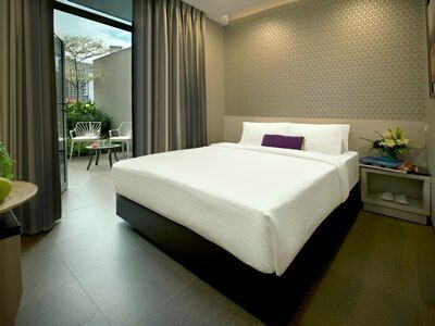 V Bencoolen Khách sạn 4*